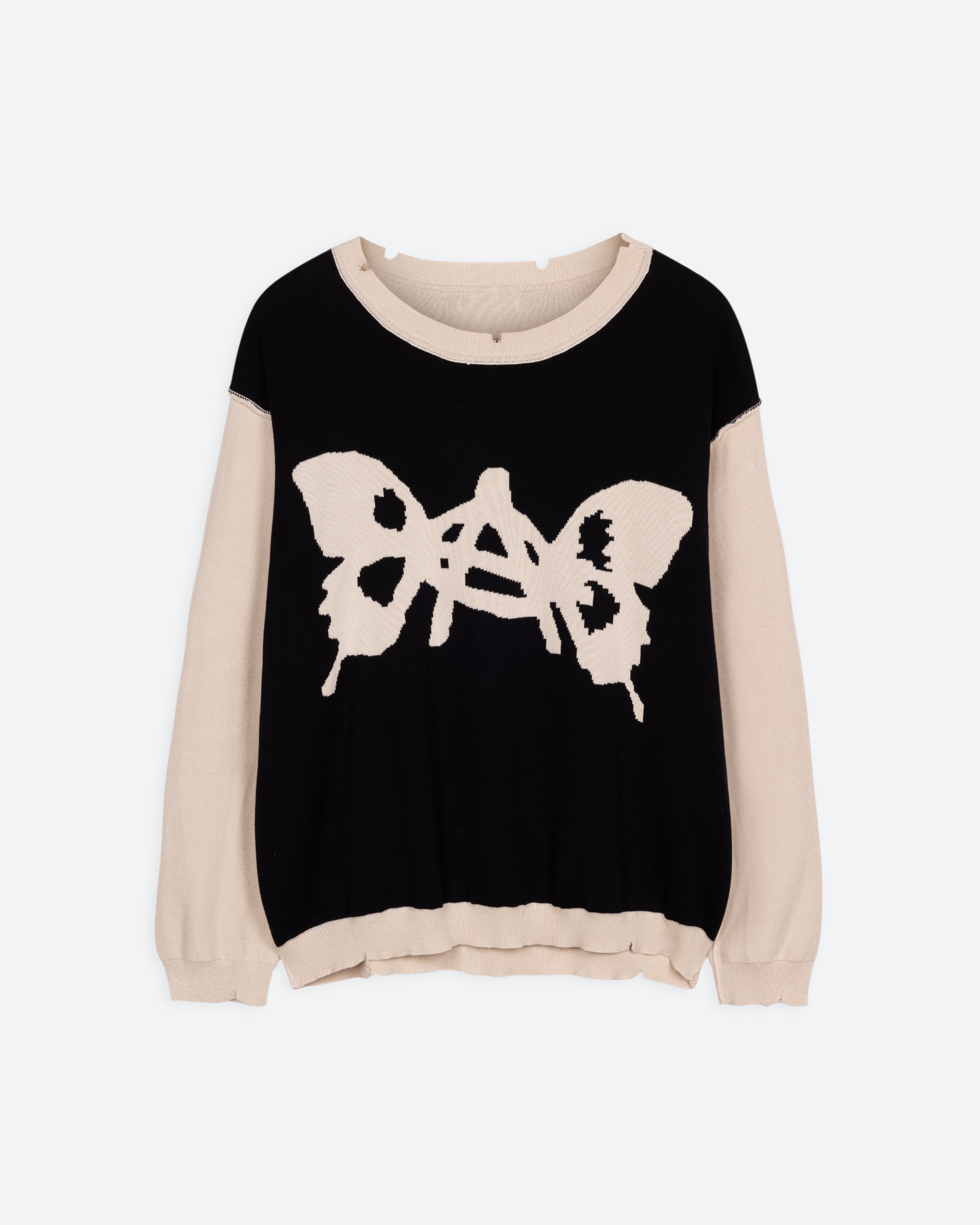 BEIGE BUTTERFLY SWEATER